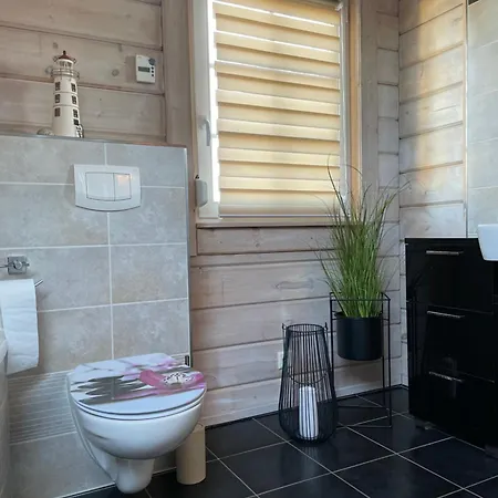 Σπίτι διακοπών Charmantes Holzhaus Seeadler In Dranske, Ruegen Dranske