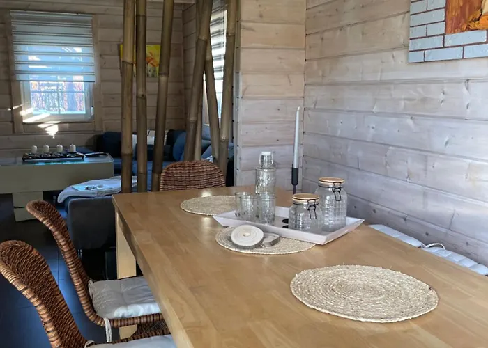 Charmantes Holzhaus Seeadler In Dranske, Ruegen Holiday home Dranske