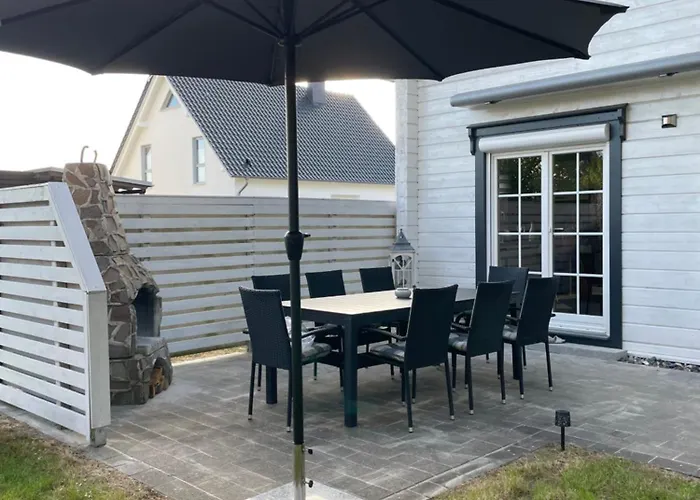 Holiday home Charmantes Holzhaus Seeadler In Dranske, Ruegen *